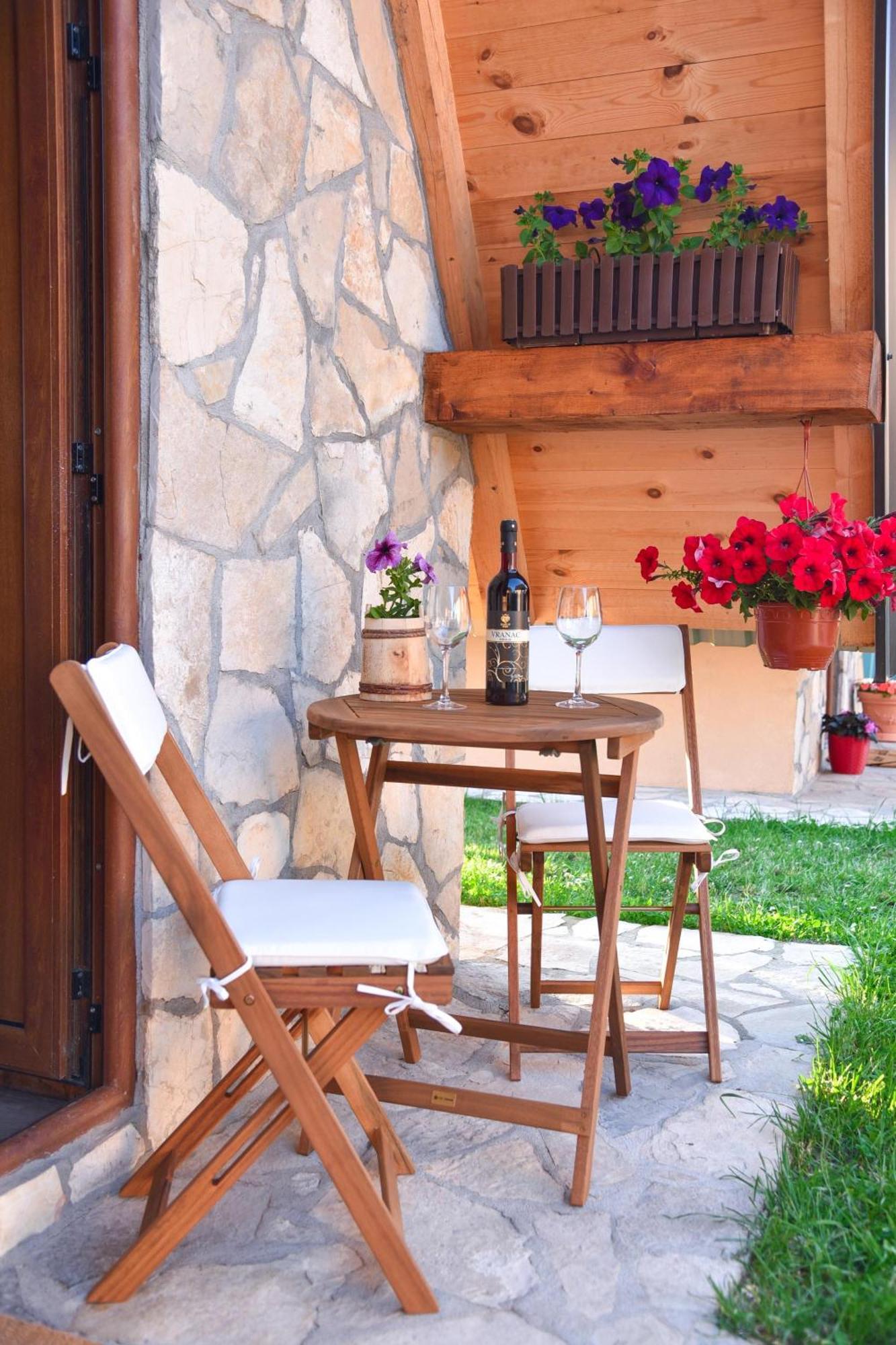 Cottages Big Bear Žabljak Kültér fotó